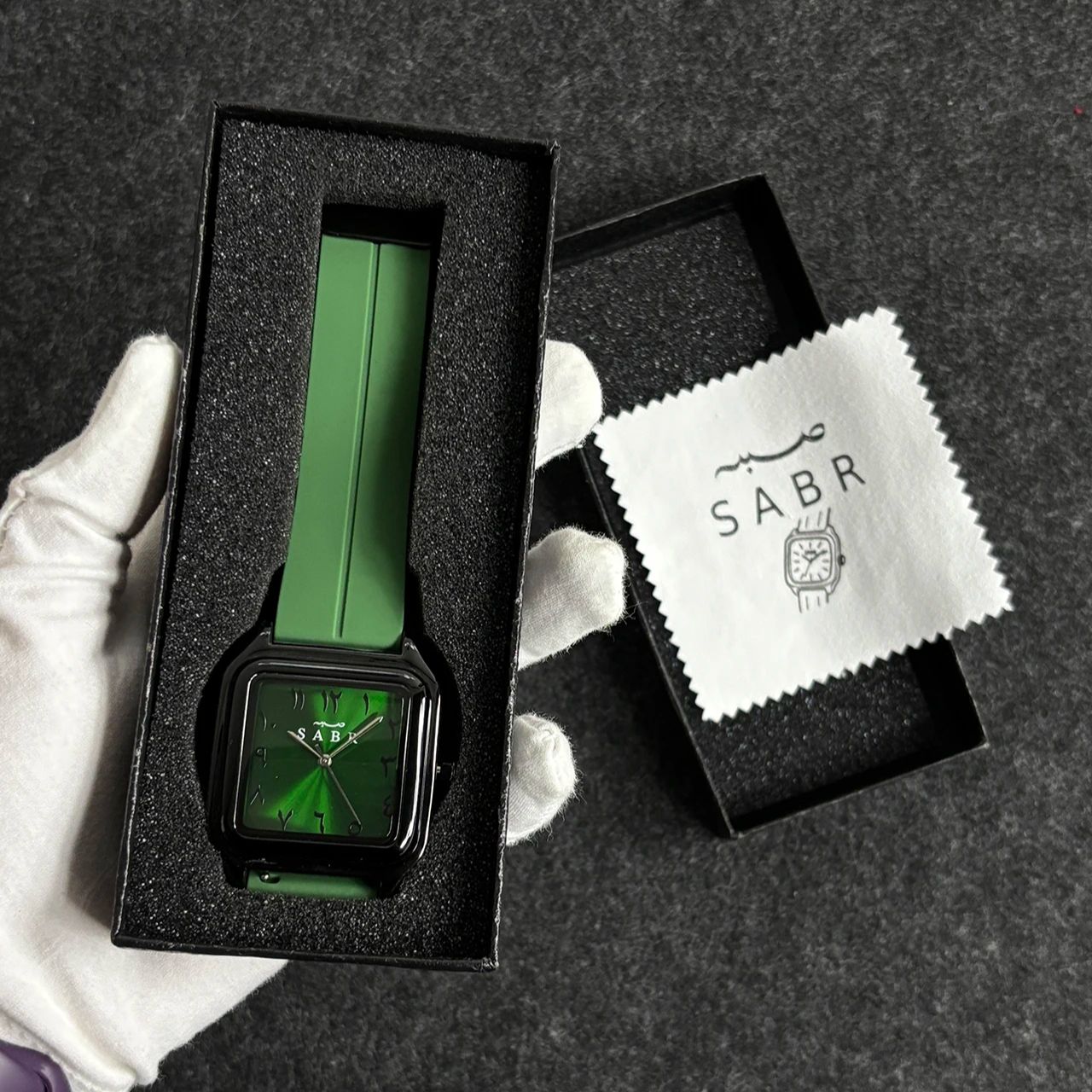 SABR Arabic Numeral Watch Men  - Cartier Watch Santos 评论和价格